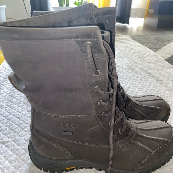 Ugg Boots ,size 9, Grey - Picture 10 of 13